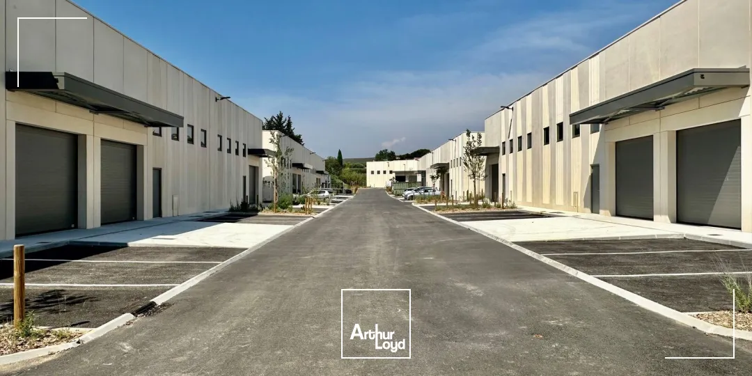 Locaux d'activité & Entrepôts - Location - LES PENNES MIRABEAU - 13170 - 199-606 - 7889358