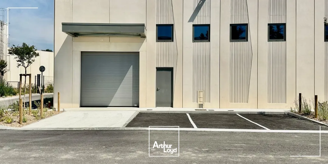 Locaux d'activité & Entrepôts - Location - LES PENNES MIRABEAU - 13170 - 199-606 - 7889357