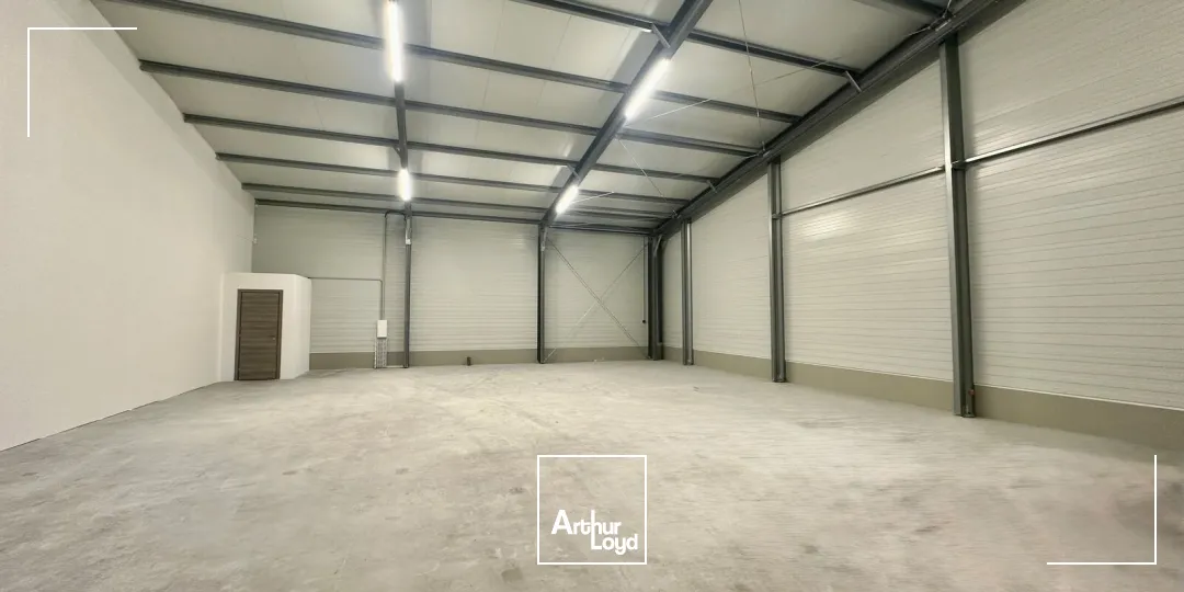 Locaux d'activité & Entrepôts - Location - ROGNAC - 13340 - 200-400 - 7889380