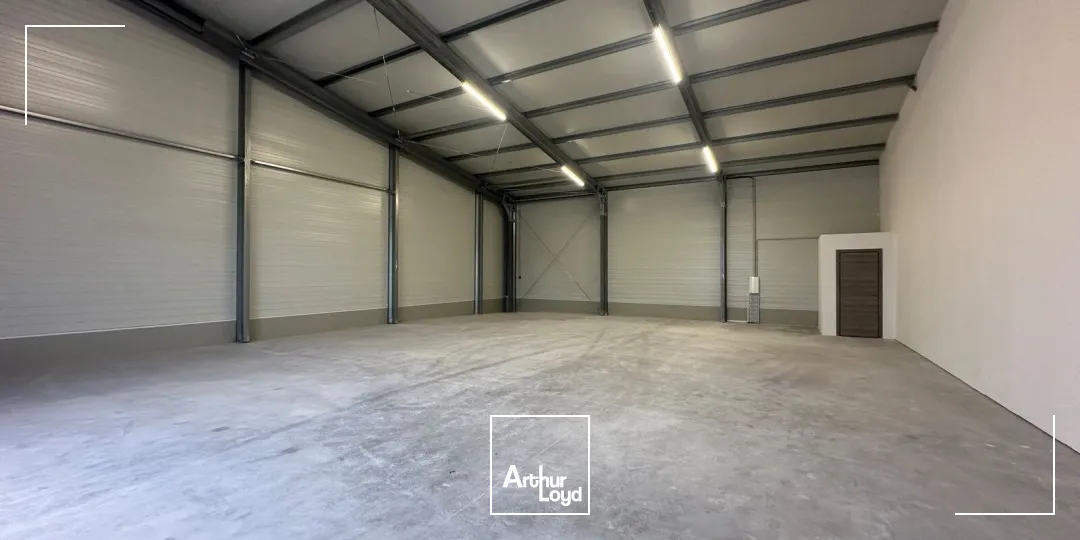 Locaux d'activité & Entrepôts - Location - ROGNAC - 13340 - 200-400 - 7889377