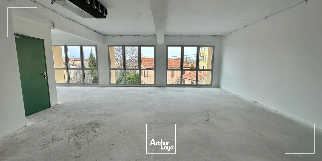 Bureaux - Location - AIX EN PROVENCE - 13100 - 102.23-251.53 - 7889577