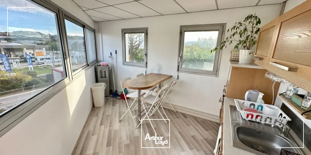 Bureaux - Location - AIX EN PROVENCE - 13290 - 142-142 - 7889596