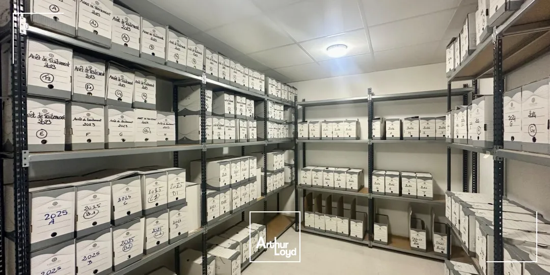Locaux d'activité & Entrepôts - Vente - AIX EN PROVENCE - 13290 - 384-384 - 7889659