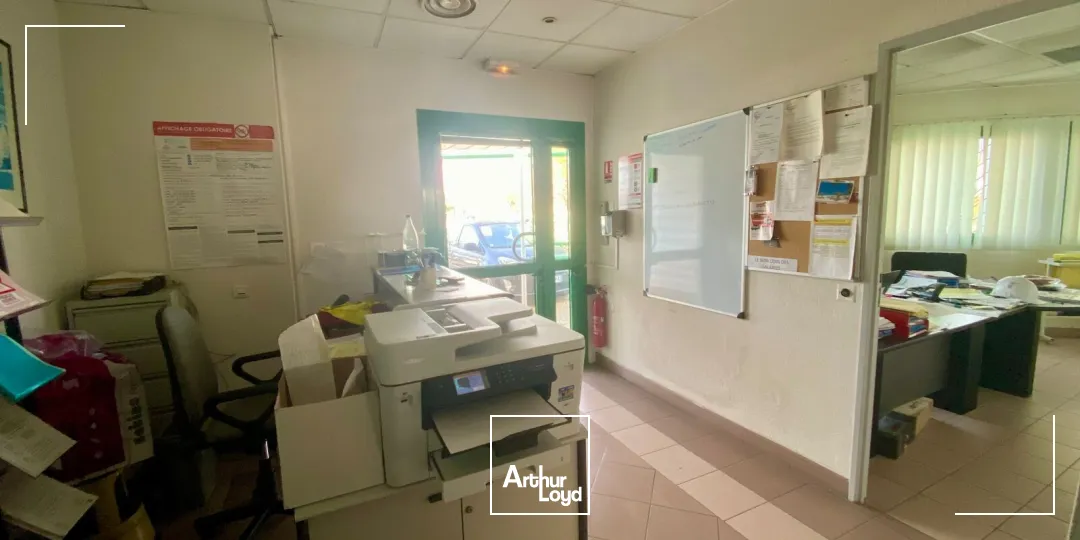 Bureaux - Location - SALON DE PROVENCE - 13300 - 70-70 - 7889680