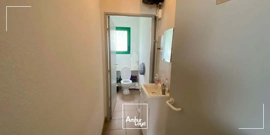 Bureaux - Location - SALON DE PROVENCE - 13300 - 70-70 - 7889692