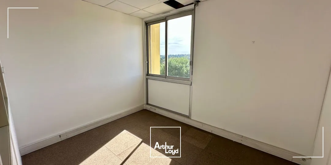Bureaux - Location - AIX EN PROVENCE - 13290 - 70-152 - 7889709