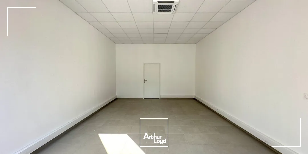 Locaux d'activité & Entrepôts - Vente - BOUC BEL AIR - 13320 - 437.7-1778.81 - 7889797