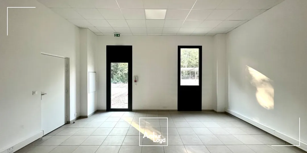 Locaux d'activité & Entrepôts - Vente - BOUC BEL AIR - 13320 - 262.13-1052.5 - 7889803