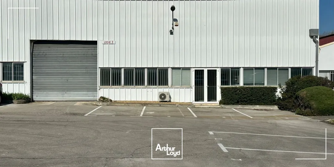 Locaux d'activité & Entrepôts - Location - AIX EN PROVENCE - 13080 - 377-377 - 7889835
