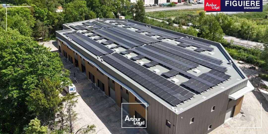 Locaux d'activité & Entrepôts - Location - BOUC BEL AIR - 13320 - 299.83-899.61 - 7890036