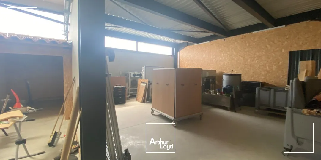 Locaux d'activité & Entrepôts - Location - SALON DE PROVENCE - 13300 - 766-766 - 7890041