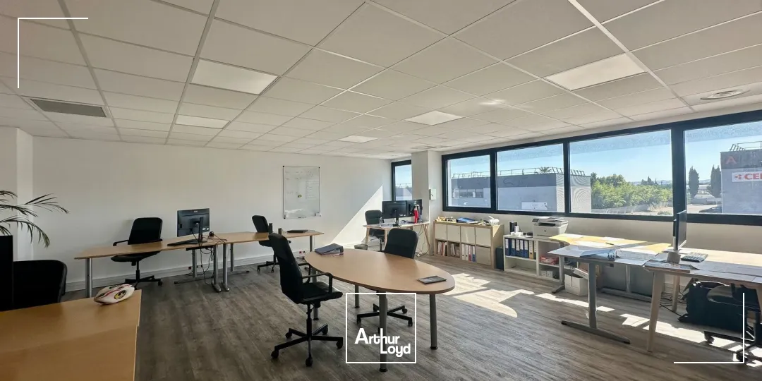 Locaux d'activité & Entrepôts - Location - GIGNAC LA NERTHE - 13180 - 606-606 - 7890317