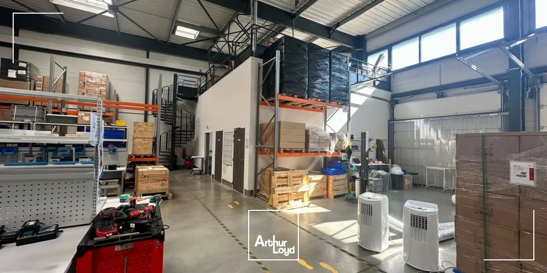 Locaux d'activité & Entrepôts - Location - GIGNAC LA NERTHE - 13180 - 606-606 - 7890313