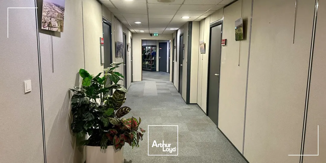 Bureaux - Location - VITROLLES - 13127 - 180-180 - 7890593