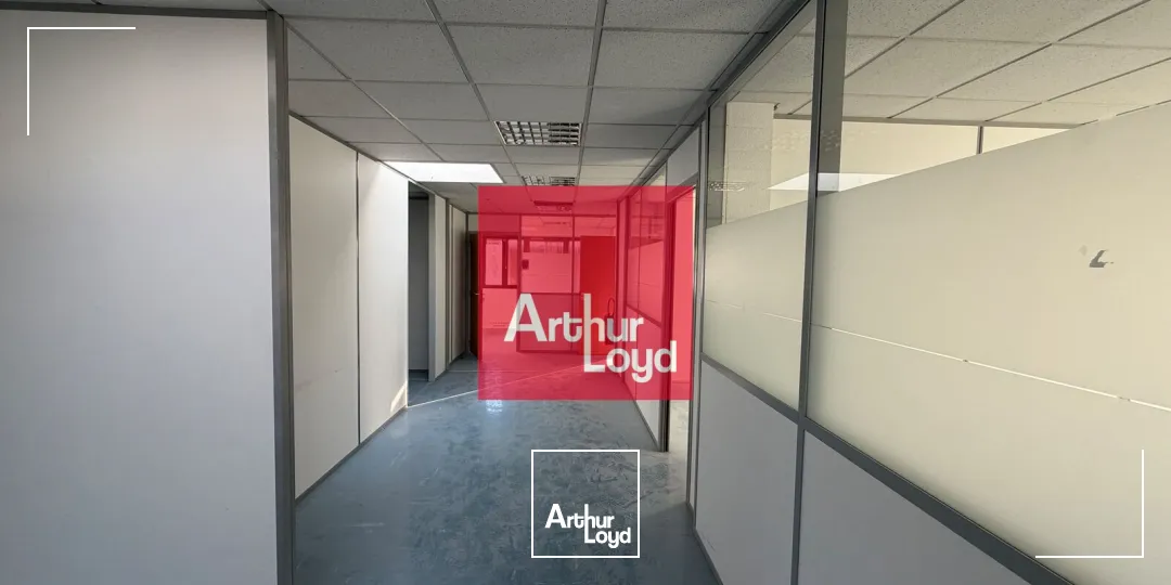 Bureaux - Vente - LA TRONCHE - 38700 - 456-456 - 7890892