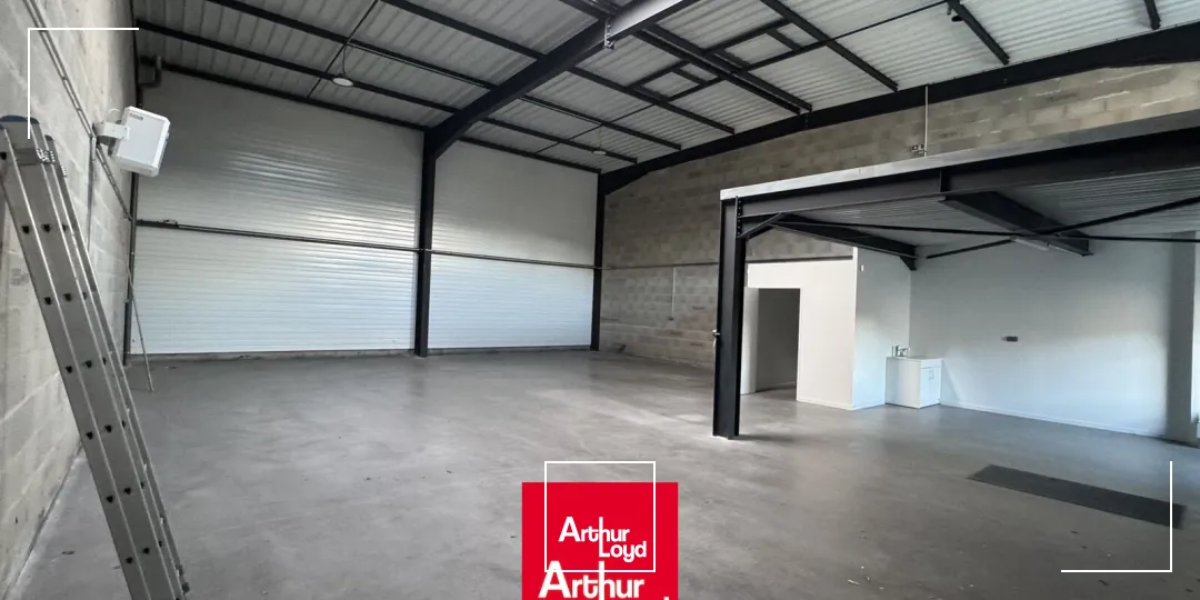 Locaux d'activité & Entrepôts - Location - VINDRY SUR TURDINE - 69490 - 218-218 - 7891255