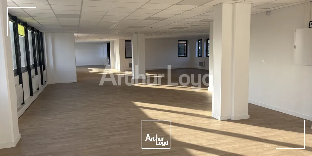 Bureaux - Location - VILLENEUVE D'ASCQ - 59650 - 105-1225 - 7891696
