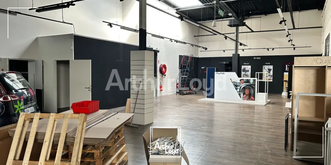 Locaux commerciaux - Location - CAPINGHEM - 59160 - 420-840 - 7891880