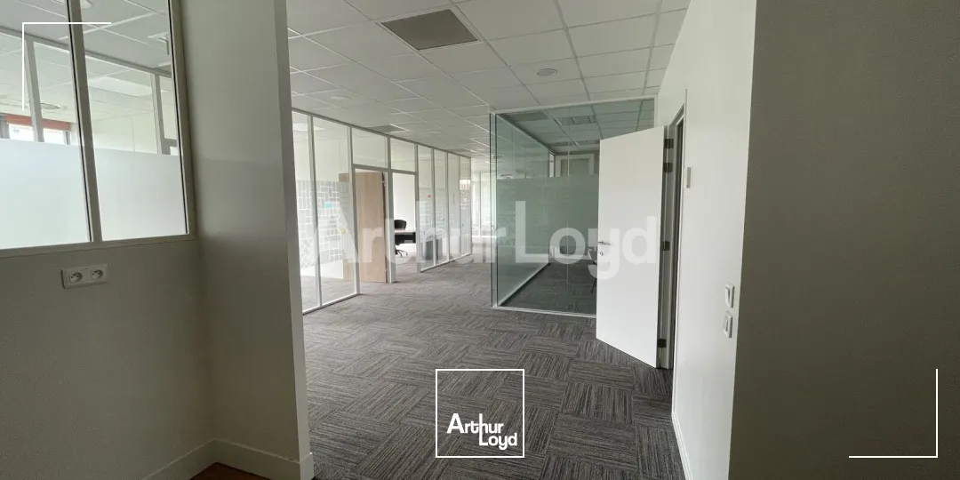 Bureaux - Location - VILLENEUVE D'ASCQ - 59650 - 106.5-343 - 7891922