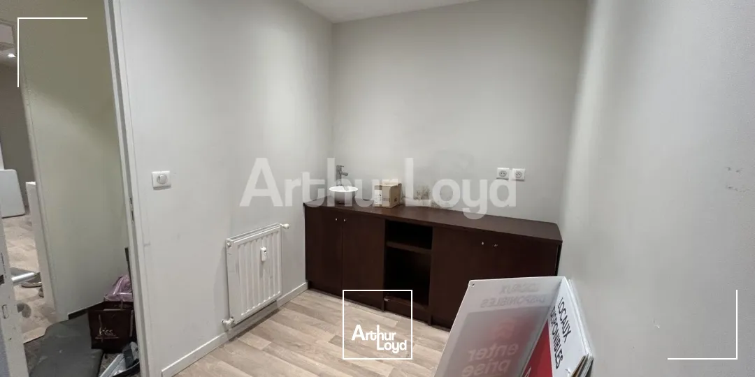 Locaux commerciaux - Location - LILLE - 59000 - 140-140 - 7891943