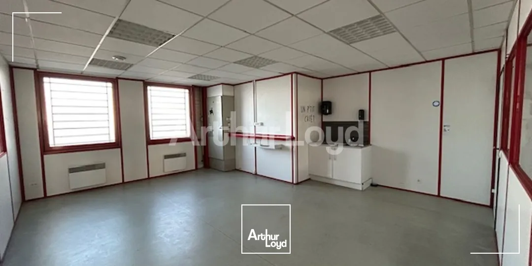 Locaux d'activité & Entrepôts - Location - PETITE FORET - 59494 - 1384-1384 - 7892063