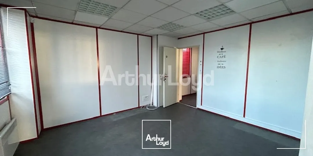 Locaux d'activité & Entrepôts - Location - PETITE FORET - 59494 - 1384-1384 - 7892065