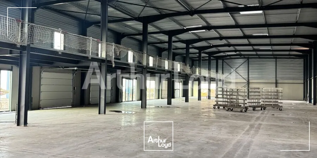 Locaux d'activité & Entrepôts - Location - WASQUEHAL - 59290 - 474-2075 - 7892078