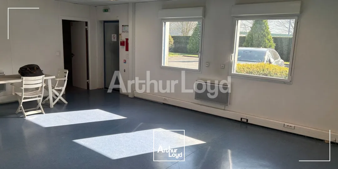 Locaux d'activité & Entrepôts - Location - SECLIN - 59113 - 384-384 - 7892115