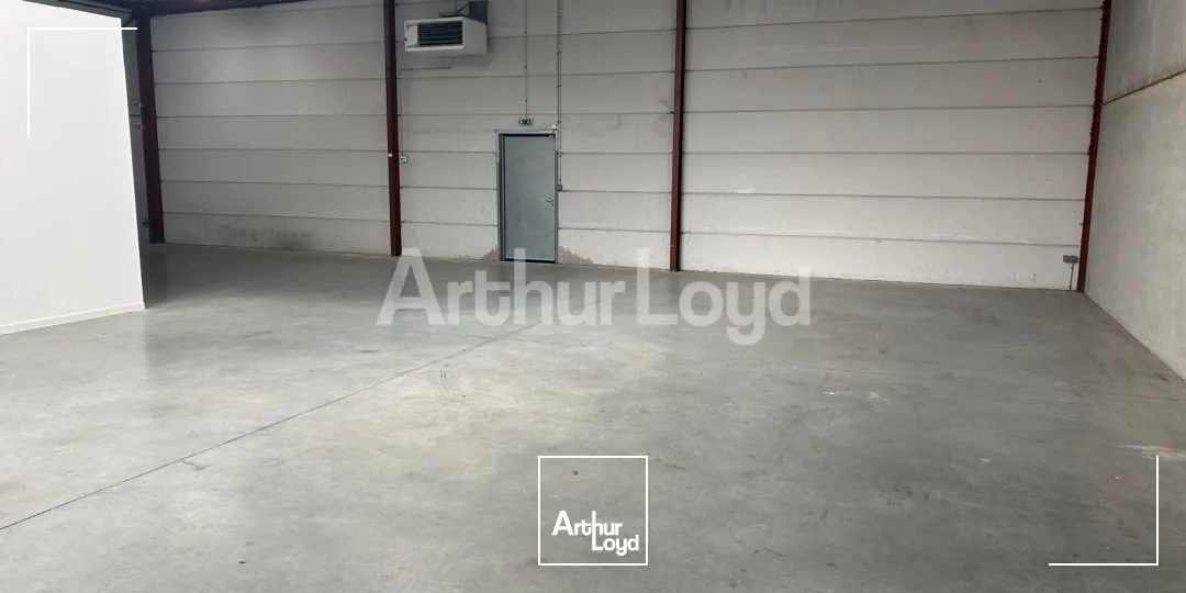 Locaux d'activité & Entrepôts - Location - SECLIN - 59113 - 384-384 - 7892114