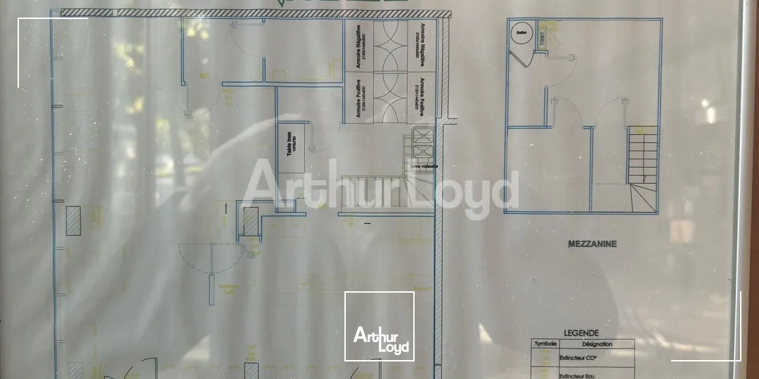 Locaux commerciaux - Location - LILLE - 59000 - 110-110 - 7892139