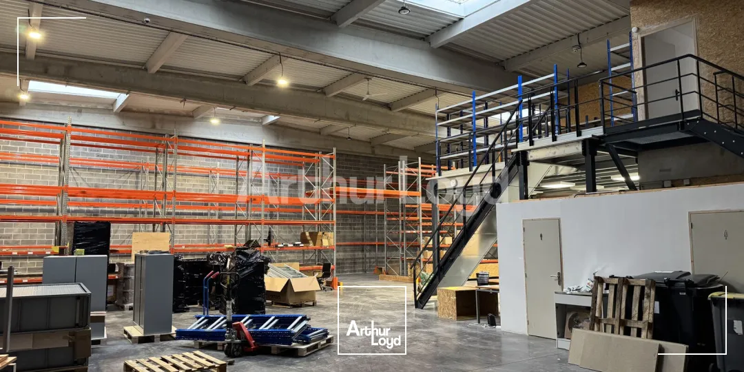 Locaux d'activité & Entrepôts - Location - AVELIN - 59710 - 537-1289 - 7892168