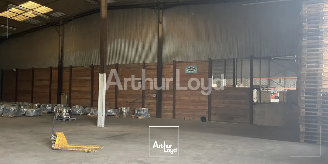 Locaux d'activité & Entrepôts - Vente - FONTAINE NOTRE DAME - 59400 - 2500-2500 - 7892436