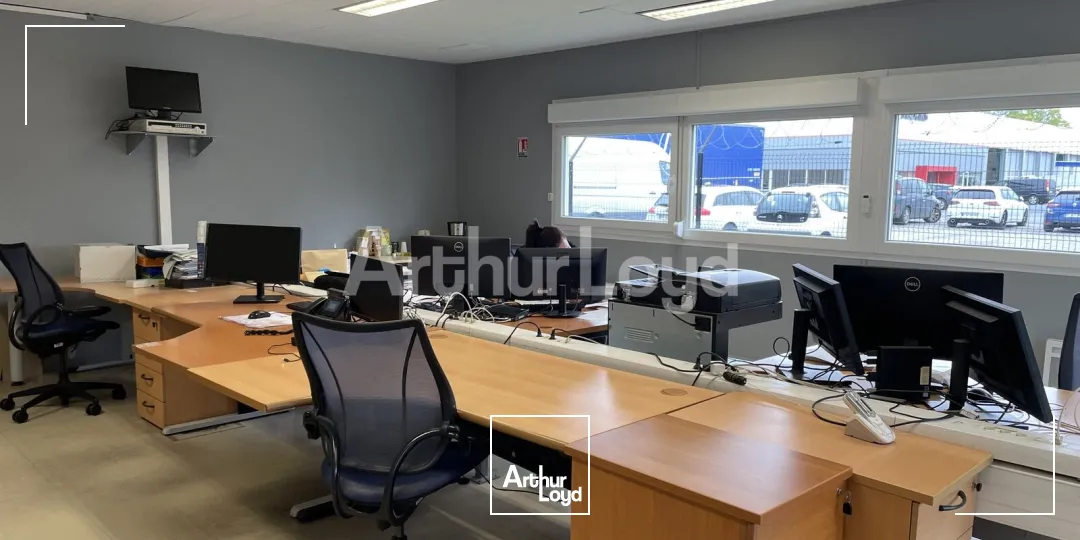 Locaux d'activité & Entrepôts - Vente - FONTAINE NOTRE DAME - 59400 - 2500-2500 - 7892437