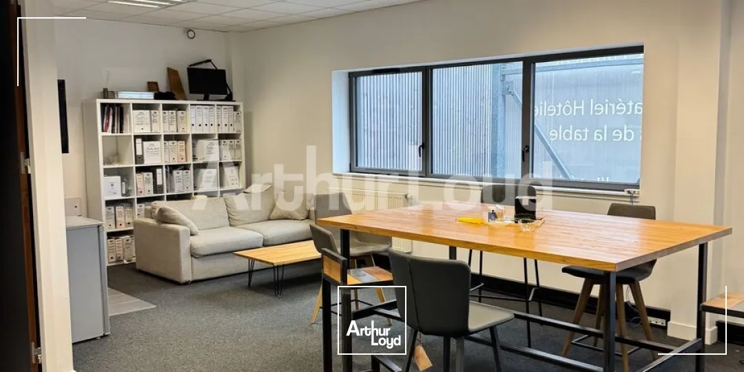 Locaux d'activité & Entrepôts - Location - LA CHAPELLE D'ARMENTIERES - 59930 - 632.8-632.8 - 7892621