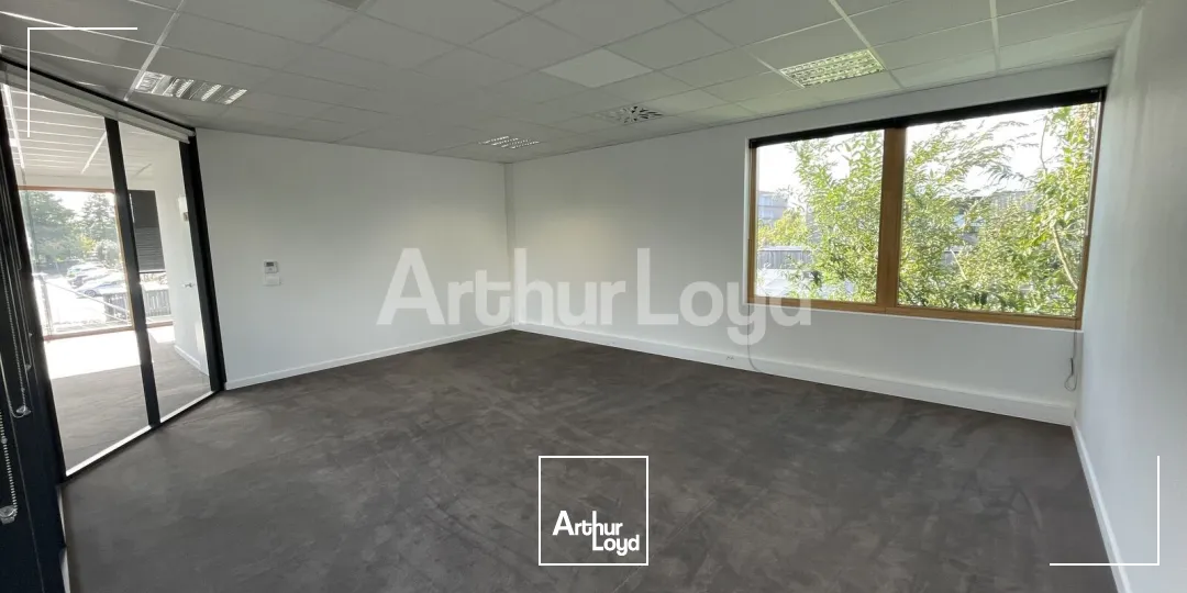 Bureaux - Location - VILLENEUVE D'ASCQ - 59650 - 221-710.25 - 7892756