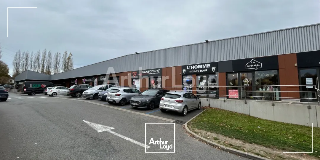 Locaux commerciaux - Location - LONGUENESSE - 62219 - 270-270 - 7893150