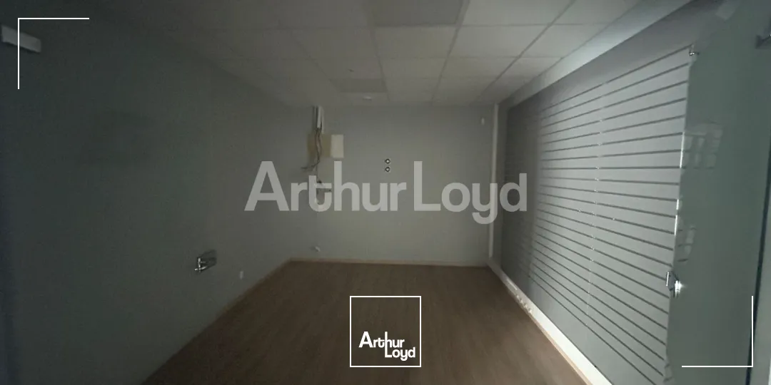 Locaux commerciaux - Location - ENGLOS - 59320 - 223-635 - 7893184