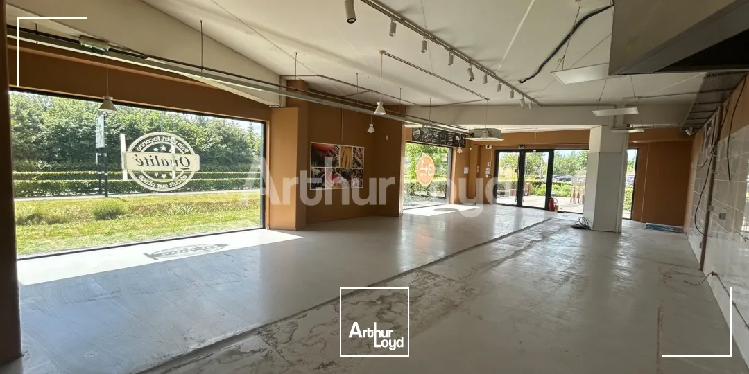 Locaux commerciaux - Location - ENGLOS - 59320 - 223-635 - 7893192