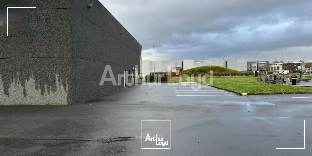 Locaux d'activité & Entrepôts - Location - HALLENNES LEZ HAUBOURDIN - 59320 - 930-930 - 7893238