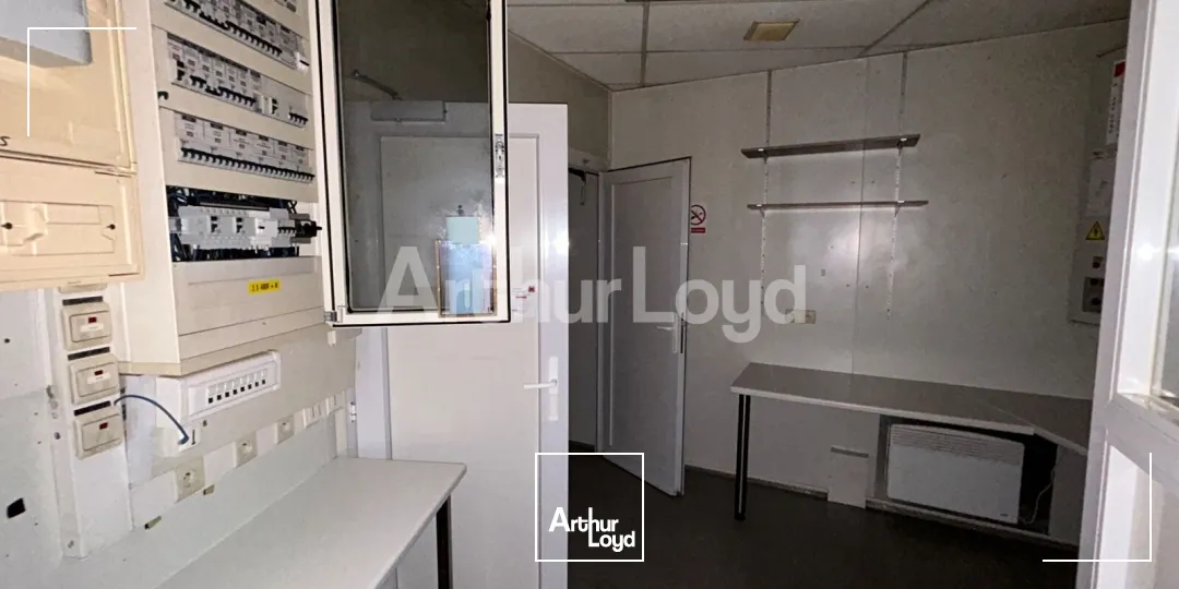 Locaux commerciaux - Location - MARCQ EN BAROEUL - 59700 - 125-125 - 7893438