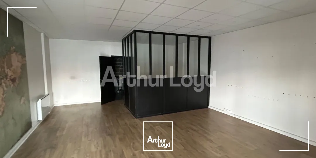 Locaux commerciaux - Location - MARCQ EN BAROEUL - 59700 - 65.8-65.8 - 7893483