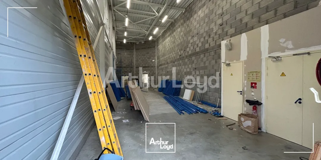Locaux commerciaux - Location - SAINT MARTIN BOULOGNE - 62280 - 817-817 - 7893796