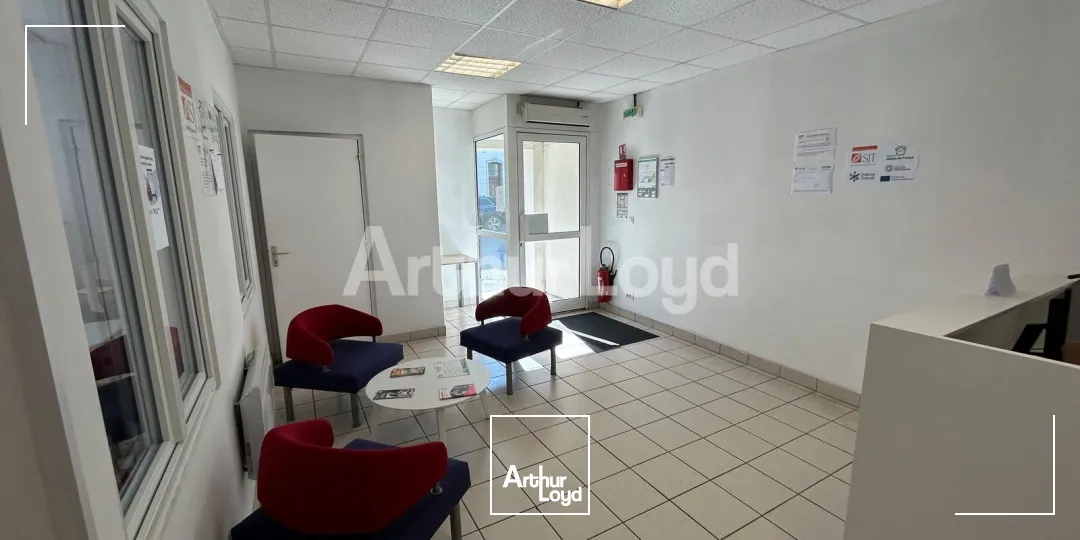 Locaux commerciaux - Location - CAMBRAI - 59400 - 250-250 - 7893826
