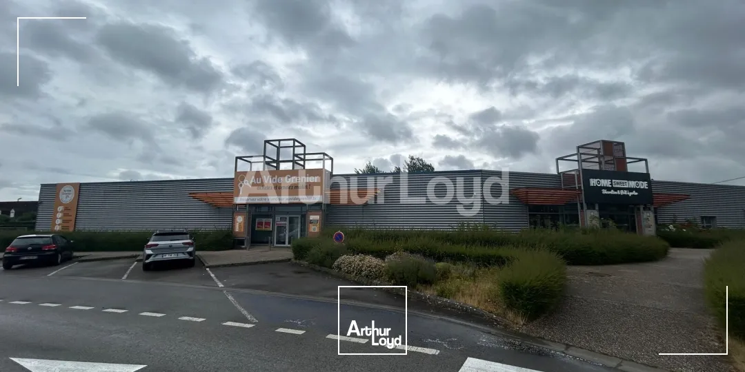 Locaux commerciaux - Location - LONGUENESSE - 62219 - 895-895 - 7893873