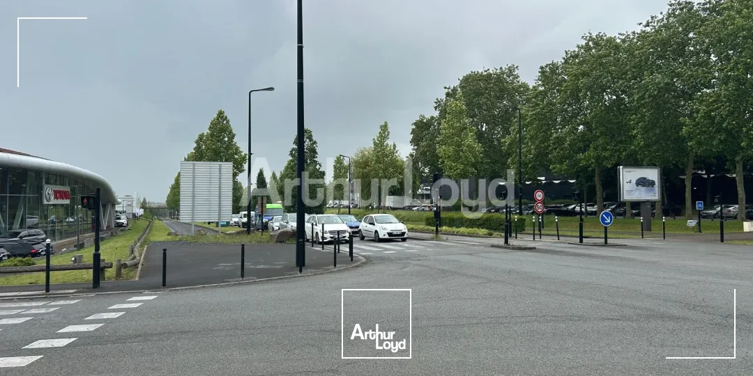 Locaux commerciaux - Location - VALENCIENNES - 59300 - 580-580 - 7894200