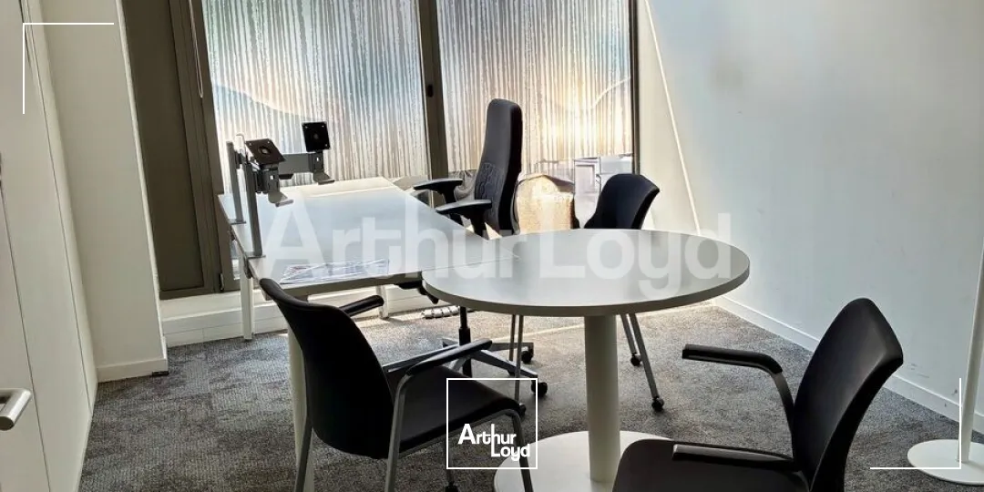 Bureaux - Location - LA CHAPELLE D'ARMENTIERES - 59930 - 300-300 - 7894325