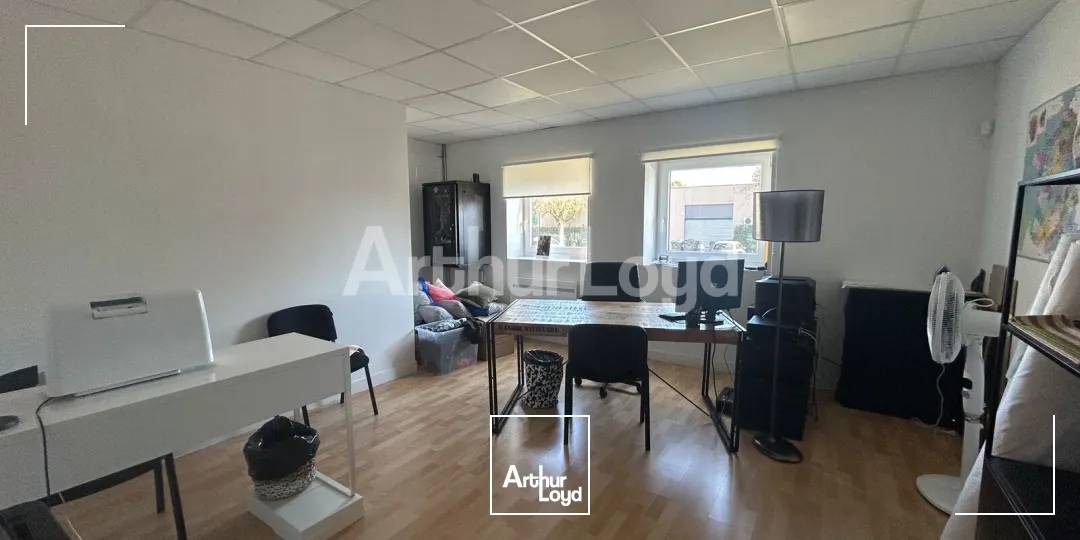 Locaux d'activité & Entrepôts - Vente - HEM - 59510 - 555-555 - 7894338