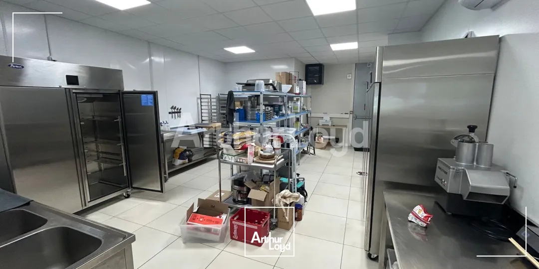 Locaux commerciaux - Location - FAMARS - 59300 - 150-150 - 7894348