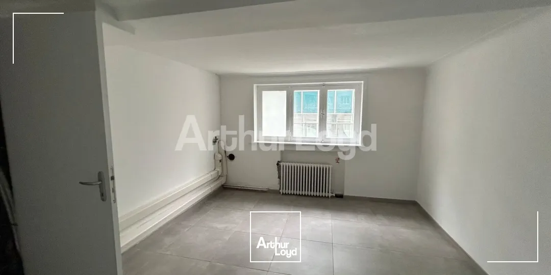 Locaux commerciaux - Location - LILLE - 59000 - 51-143 - 7894372