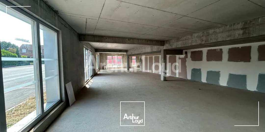 Locaux commerciaux - Location - LIEVIN - 62800 - 52.65-249.5 - 7894737